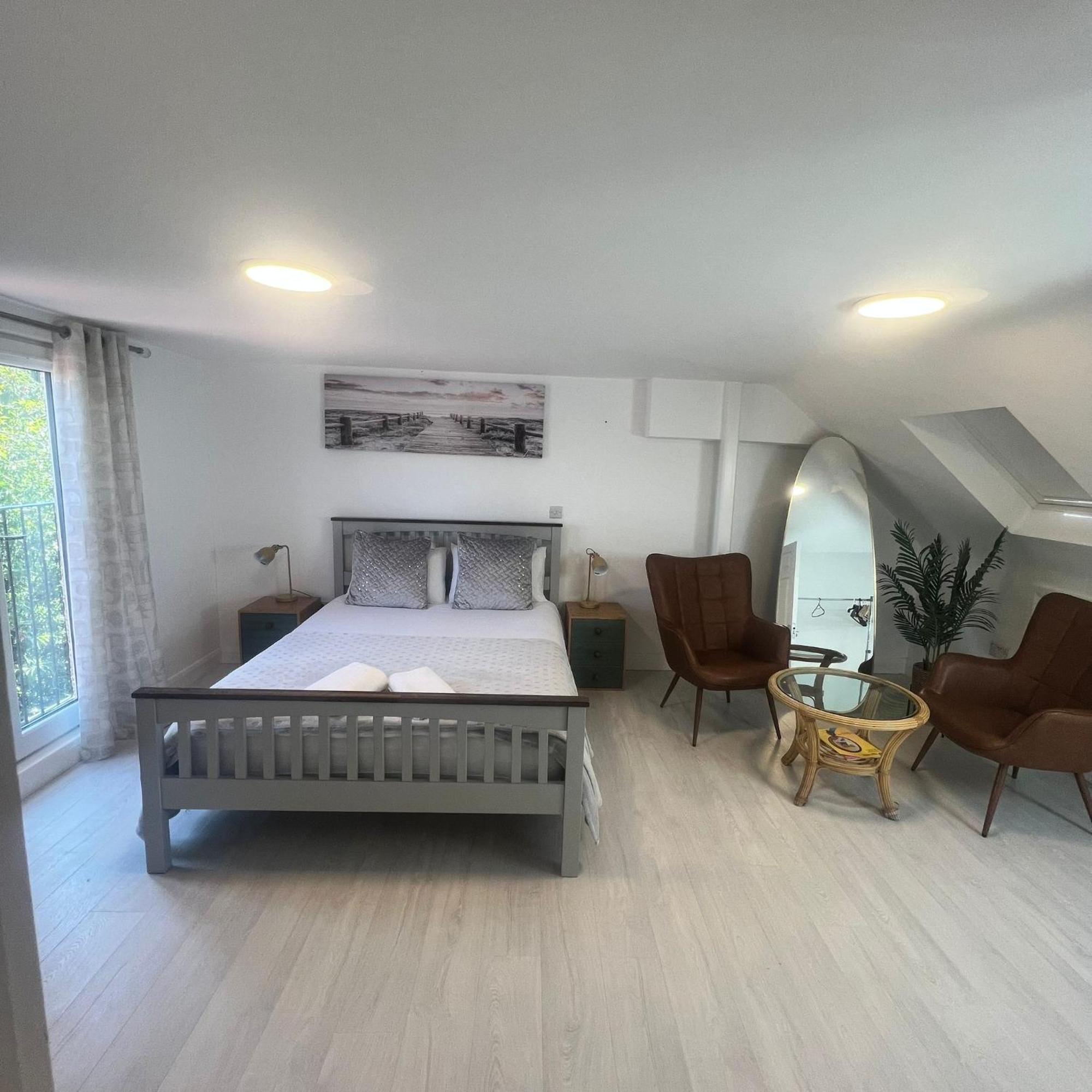 Beautiful home in Oxford Extérieur photo